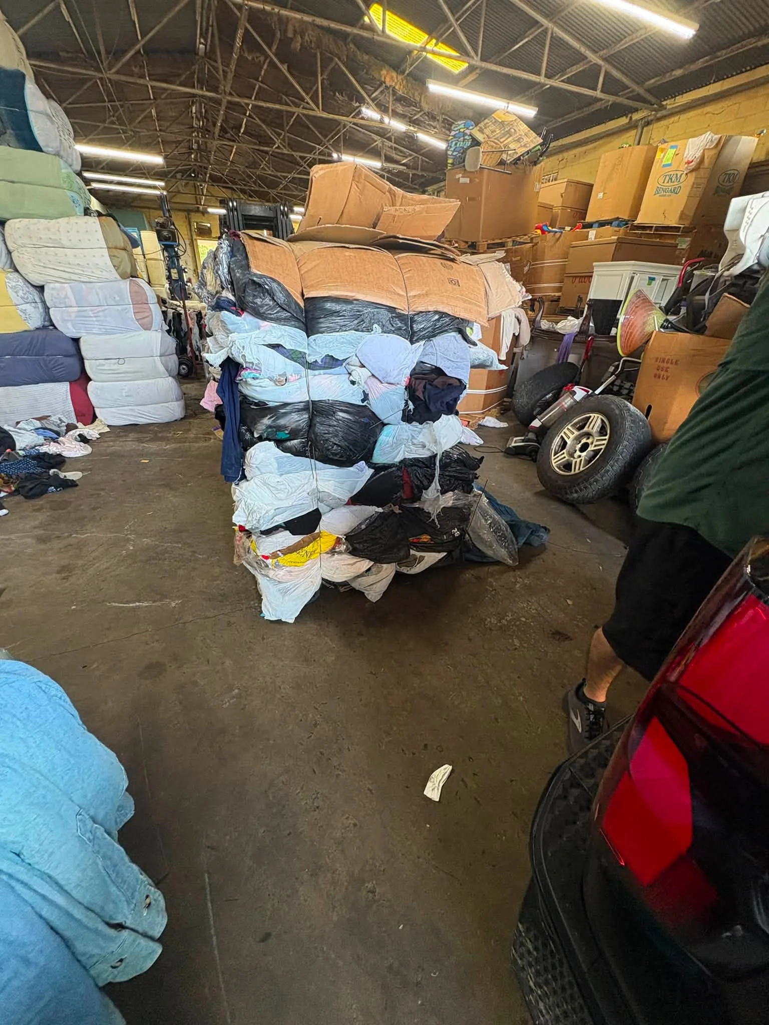Donating furniture and appliances at Spokane donation center