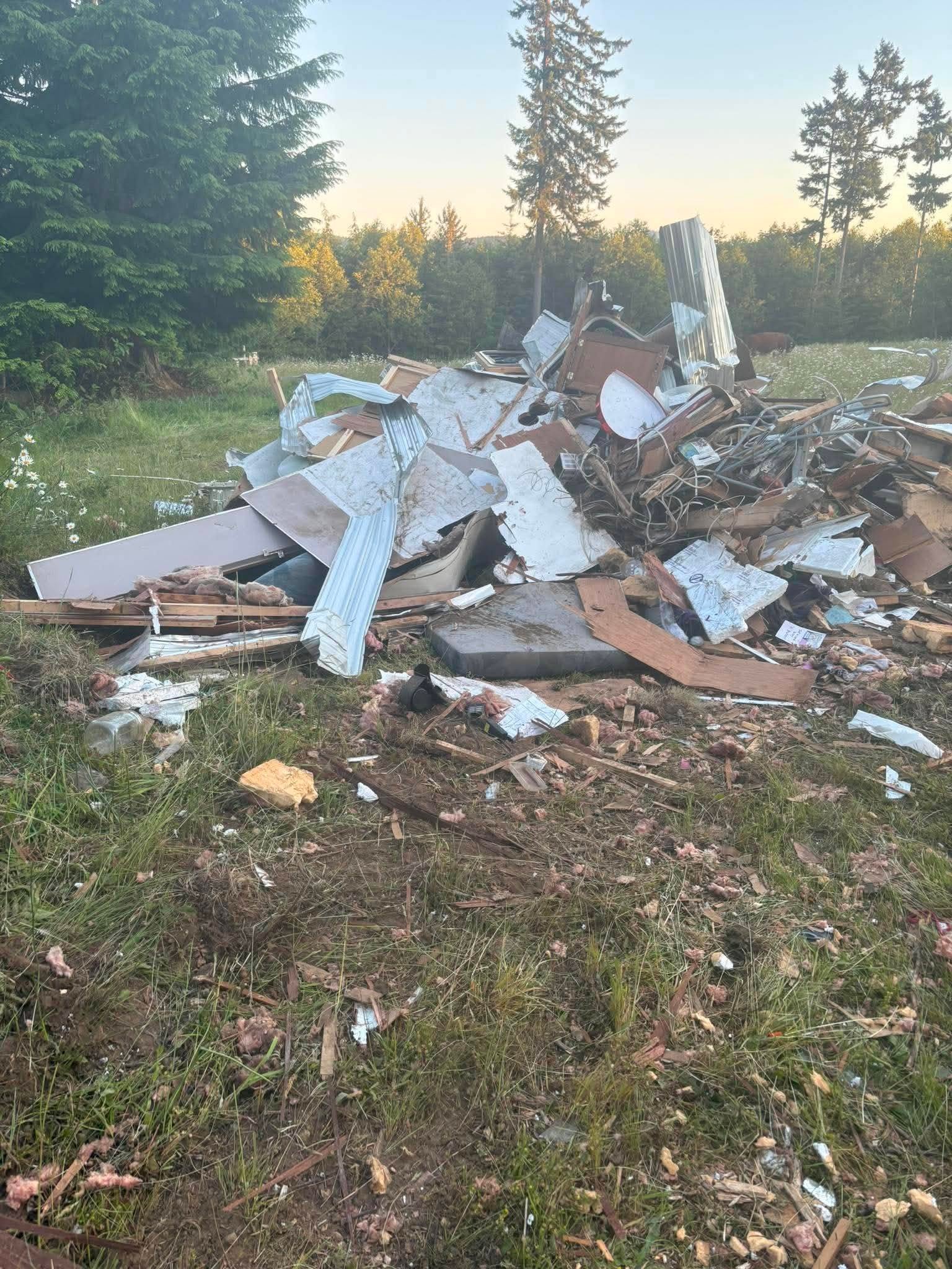 Spokane residential junk cleanout crew